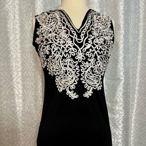 Five Diamond decorative sleeveless top T2